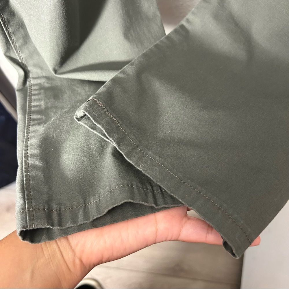 Signature Levi Strauss & Co Green Straight Leg Pants with Black Belt Size 36 - Picture 12 of 14